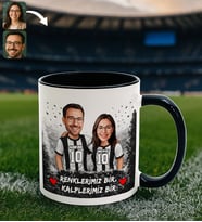 BK Gift Kişiye Özel İsimli Siyah-Beyaz Sevgili Tasarımlı Siyah Kupa Bardak – İsim ve Forma Numaralı Taraftar Kupa, Doğum Günü Hediyesi