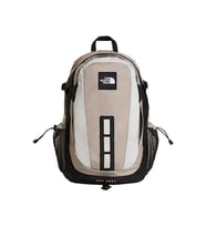 The North Face HOT SHOT SE Sırt Çantası-En: 34 Cm, Boy: 50 Cm, Derinlik: 19 Cm NF0A3KYJY241 Bej