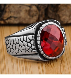 Oval Kırmızı Zirkon Taşlı Desenli 925 Ayar Gümüş Yüzük