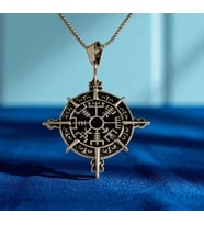Viking Pusula Çelik Kolye Ucu (Gümüş)