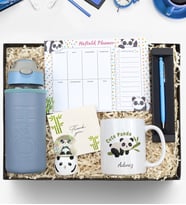 Kişiye Özel Tasarım Kupa & Haftalık Planner & Touch Pen & Panda Kar Küresi & Deri Kılıflı Pipetli 500 Ml Cam Matara Hediye Seti