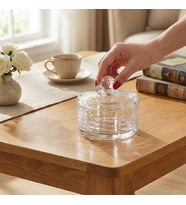 Çizgi Desen Kristal Kulplu Kapaklı Cam Çerezlik – Şekerlik – 10×10 cm (Şeffaf)