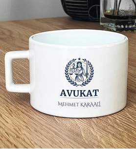 Kişiye Özel Karikatürlü Erkek Avukat Lüks Fincan Avukatlar Günü Hediyesi