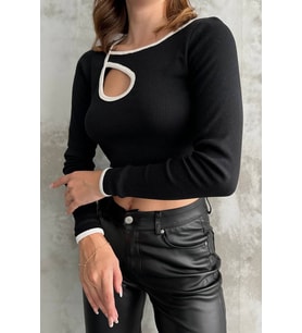 Nare Dekolte Yaka Siyah Kaşkorse Crop Bluz