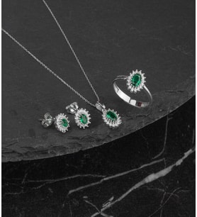 925 Ayar Gümüş Yeşil Zirkon Taşlı Oval Set