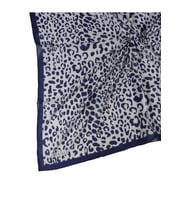 Mısırlı Eşarpları Leopar Desenli Star Krep Eşarp (Beyaz - Lacivert)