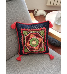 Mandala Kırlent (Lacivert)