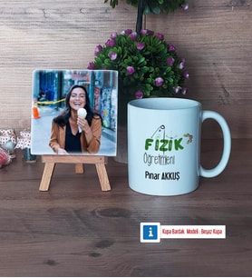 Fizik Öğretmeni Fotoğraflı Dekoratif Taş, Kupa Bardak Beyaz Hediye Öğretmenler Günü Hediyesi (Model 1)