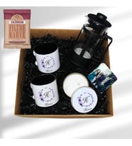 Kişiye Özel French Press Kahve Hediye Kutusu – İsimli Kupa, Mum, Fotoğraf Baskılı Magnet