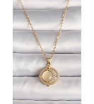 316L Çelik Gold Renk Zirkon Taşlı Sarı Sedefli Hilal Model Kadın Kolye (Altın)