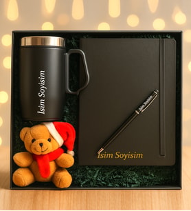 Kişiye Özel Yılbaşı Hediye Kutusu Kulplu Termos Bardak, Siyah Ajanda, Touch Pen Metal Kalem ve Peluş Ayıcık Anahtarlık Hediye Kutusu Yeni Yıl Seti