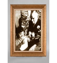 Altın Varaklı Çerçeveli Paspartulu Atatürk Tablo a509 (Gold)