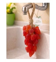 Çilek Şeklinde El Yapımı Doğal Sabun – Aromatik Kokulu Dekoratif Banyo Sabunu (Kırmızı)