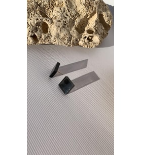 Parlak Füme Renkli Orta Boy Kare Şekil Gold Aksesuarlı Epoksi Küpe El Yapımı Hediyelik