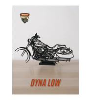 Harley Dyna Low Rider Masa Dekoru – Motor Tutkunlarına Özel Motosiklet Silüeti