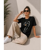 Kuğu Figürlü Soru İşareti Baskılı Tişört Kısa Kol T-Shirt - Siyah
