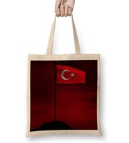 Bayrakları Bayrak Yapan Üstündeki Kandır Bez Çanta Uzun Saplı