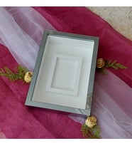 25X35 FÜME LEDSİZ FOTOĞRAF BÖLÜMLÜ ANI ÇERÇEVESİ- NİŞAN SÖZ GÜLLERİNİZ İÇİN ÇERÇEVELER