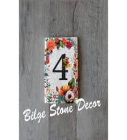 Bilge Stone Decor Doğal Taş Kapı Numarası, Uv Baskılı Kapı Numarası 7,5x15cm - Numara 4 (Çok Renkli)