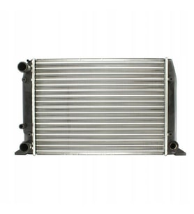 Audi A80 1.6 Su Radyatörü 1978- 893121253
