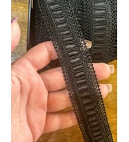 SİYAH DESENLİ EN 3 CM ŞERİT DİKİŞ GİYİM AKSESUARI 1 METRE