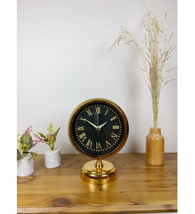 Gold Metal Sade Masa Saati 25×20 Cm