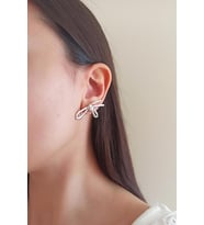 Kadın Özel Tasarım Kurdele Model Küpe