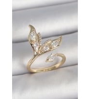 Pirinç Gold Renk Zirkon Taşlı Balık Kuyruğu Model Ayarlanabilir Model Kadın Yüzük (Altın)