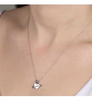 Ucarticaret S-warovski Taşlı Gümüş Kalp Bayan Kolye