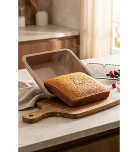 Kare Silikon Fırın Kalıbı – Derin Yapılı, Yapışmaz Kek & Brownie Kalıbı (26 x 26 cm)