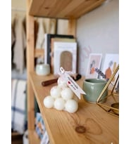 Mumelia Candles Küre Piramit - Doğal Soya Blok Dekoratif Mum - Beyaz