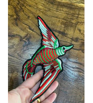 RENKLİ NAKIŞ İŞLEME KUŞ ARMA DİKİŞ APLİKE 22X16 CM