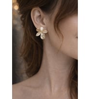 FLORA IŞILTI ÇİÇEK KÜPE GÜNLÜK ÖZEL GÜN ŞIK DETAYLI KÜPE (Gold)