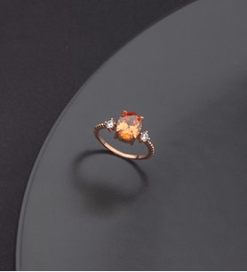 925 Ayar Gümüş Topaz Taşlı Nokta Kollu Yüzük