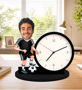 Kişiye Özel Karikatürlü Futbol Temalı Masa Saati – Fotoğrafa Özel Erkek Sevgiliye Hediye