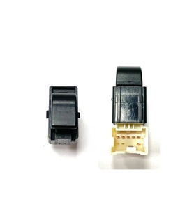 Nissan Primera Ön Sağ Cam Düğmesi 1996-2002