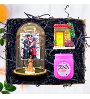 Kişiye Özel Fotoğraflı Melekli Fanus (Işıklı), Kokulu Pembe Mum ve Magnet Hediyesi