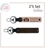Anı Avcısı Ruhlara Özel, Kamera Temalı, Kişisel Yazılı 2’li Anahtarlık Seti, Yavru Ağzı-Koyu Kahve