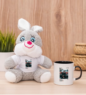 Kişiye Özel İnstagram Tasarım Fotoğraflı Peluş Tavşan ve Siyah Kupa