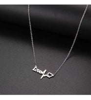 Love Yazılı Kalpli 925 Ayar  Gümüş Kolye