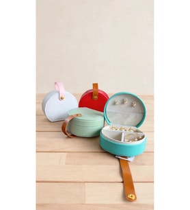 Şık ve Kullanışlı Seyahat Takı Kutusu – Mini Takı Organizer