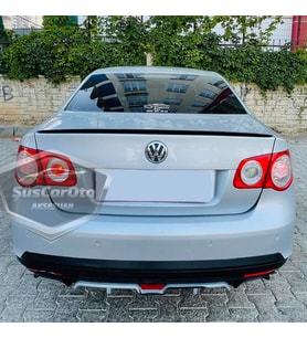 Vw Jetta MK5 2005-2010 Bagaj Üstü Spoiler Çıtası Piano Black Parlak Siyah