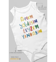 Annem Yoldaşım Teyzem Yandaşım Baskılı Bebek Zıbını – Çıtçıtlı Body  %100 Pamuk Sıfır Kol (Beyaz)