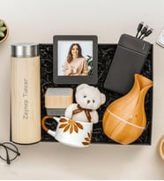 Kişiye Özel Fotoğraflı Çerçeve,Bluetooth Hoparlör,Fincan,Ayıcık Anahtarlık,Koku Difüzörü,Powerbank Ve Termos Hediye Seti (STD)