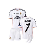 RONALDO REAL MADRİD BEYAZ 2014 LİZBON ŞAMPİYONLAR LİGİ FİNALİ 3'LÜ ÇOÇUK FUTBOL FORMA SETİ(FORMA,ŞORT VE ÇORAP)