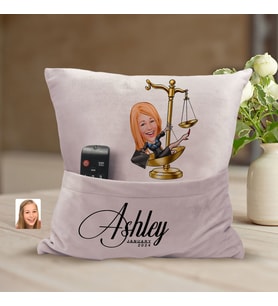 BK Gift Kişiye Özel Avukat Karikatür Tasarımlı Organizer Kumanda ve Atıştırmalık Cepli Pembe Kırlent Yastık-2 Arkadaşa Hediye, Cepli Yastık