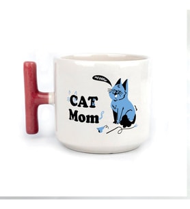 Cat Mom Baskılı Kırmızı Kulplu T Kupa