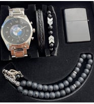 Özel Kutulu Premium Bmw Logolu Kol Saati Seti: İki Adet Bileklik, Tespih, Zippo Çakmak ve Özel Tasarım Erkek Kol Saati Görseldeki Özel Kutusu ile Gönderilecektir Hediyelik Ürün Siyah Renk Araba Markası Logolu Tasarım