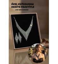 Özel Kutusunda Hediye Paketiyle Dilruba  Gümüş Kaplama Siyah Taşlı Takı Seti Kolye Küpe Hediye Set Düğün Nişan Söz Nikah Takı Seti (Gümüş-Siyah)