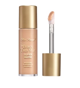 Too Faced Born This Way Super Glow - Cilt Görünümünü Güzelleştiren Çok Amaçlı Baz Honey Glow